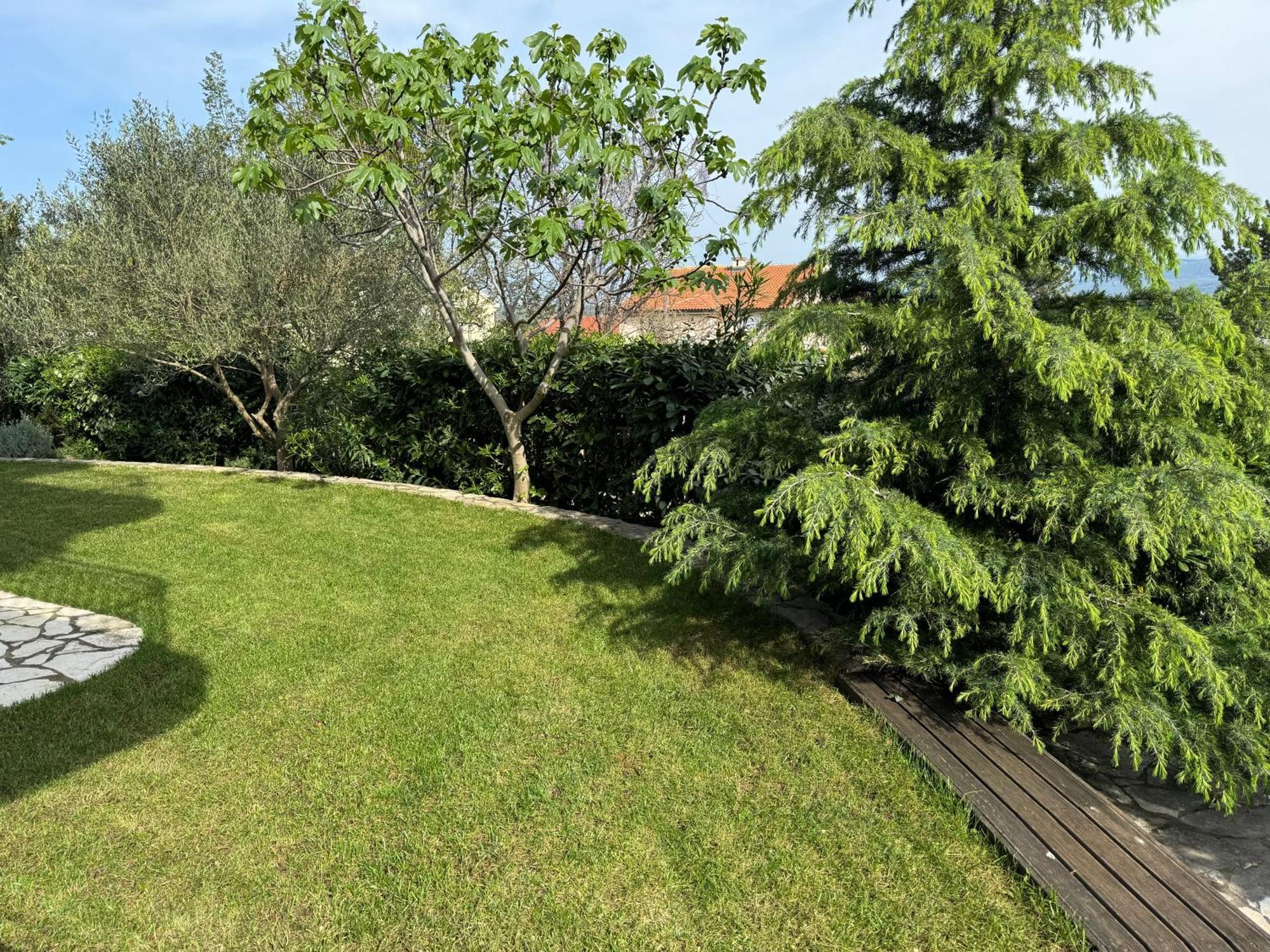 Apartmani Marija Klimno B Exterior photo
