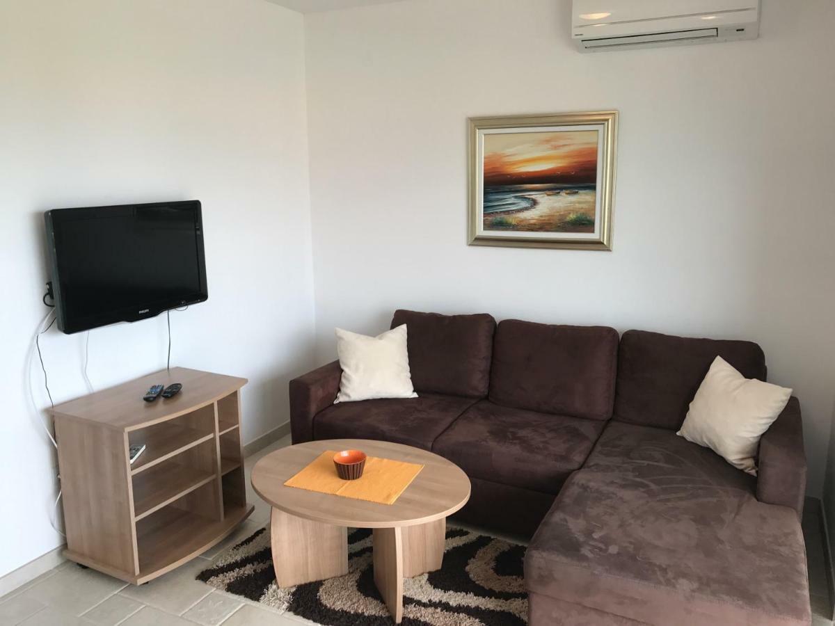 Apartmani Marija Klimno B Exterior photo