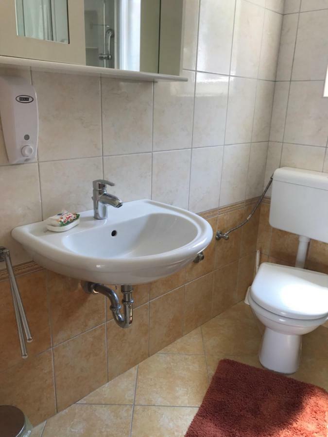 Apartmani Marija Klimno B Exterior photo
